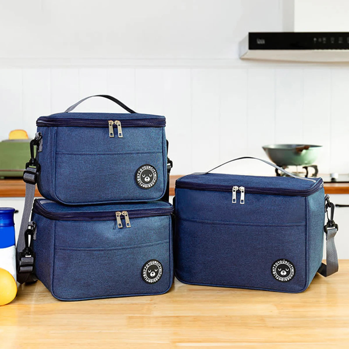 Capacidad de mano con bolsa aislante con correa para el hombro, bolsa para lonchera, bolsa de almuerzo impermeable gruesa para estudiantes. -zmt