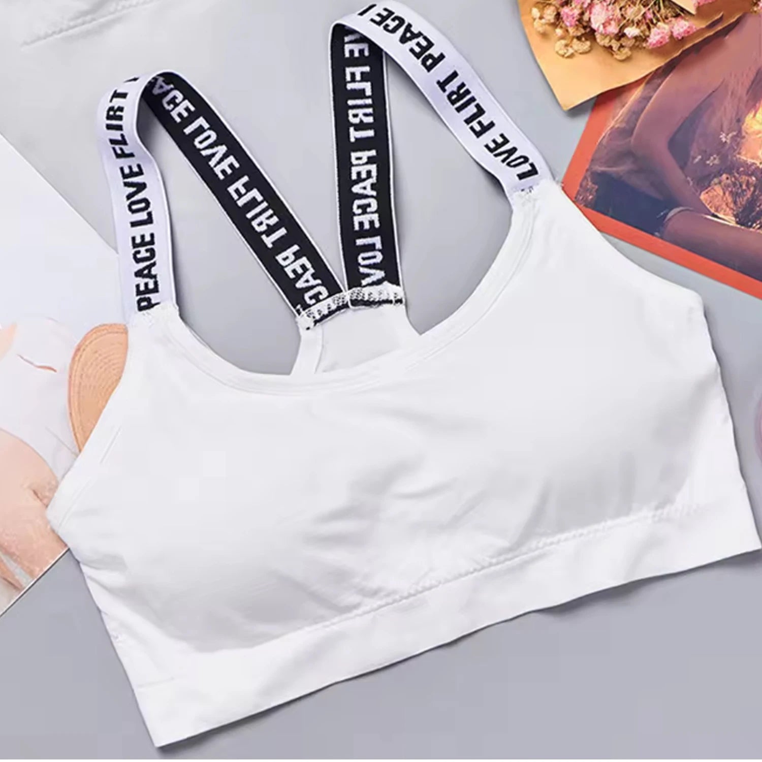 Ropa interior deportiva para mujer, Top corto sin costuras para Yoga y Fitness, correas anchas con letras, ropa deportiva cómoda para entrenamiento